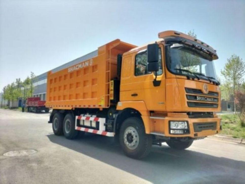 10 ruedas SHACMAN F3000 camión de remate 6x4 375 EuroV amarillo con 24 meses de garantía