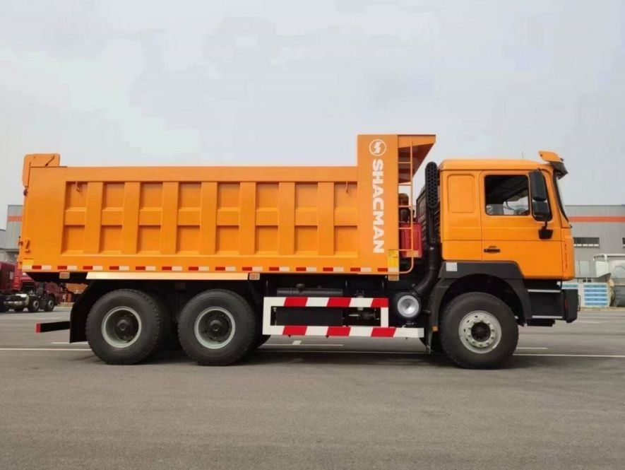 SHACMAN Single Sleeper Dump Truck F3000 6x4 400hp EuroII Potente rendimiento y capacidad de carga útil