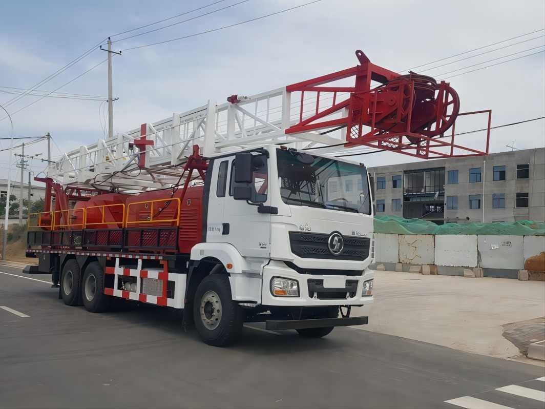 SHACMAN H3000 camión de perforación de petróleo 6x4 380HP EuroII Blanco 50Ton de la plataforma de petróleo camiones de movimiento