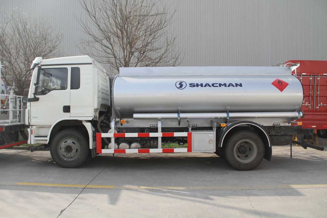 L3000 4x2 camión cisterna de petróleo camión de 240 hp EruoII blanco camión de transporte de petróleo SHACMAN