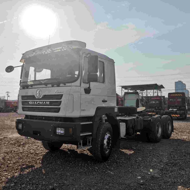 Rojo SHACMAN F3000 375HP Euro V 6 ruedas Tractor cabeza 4x2 motor WEICHAI