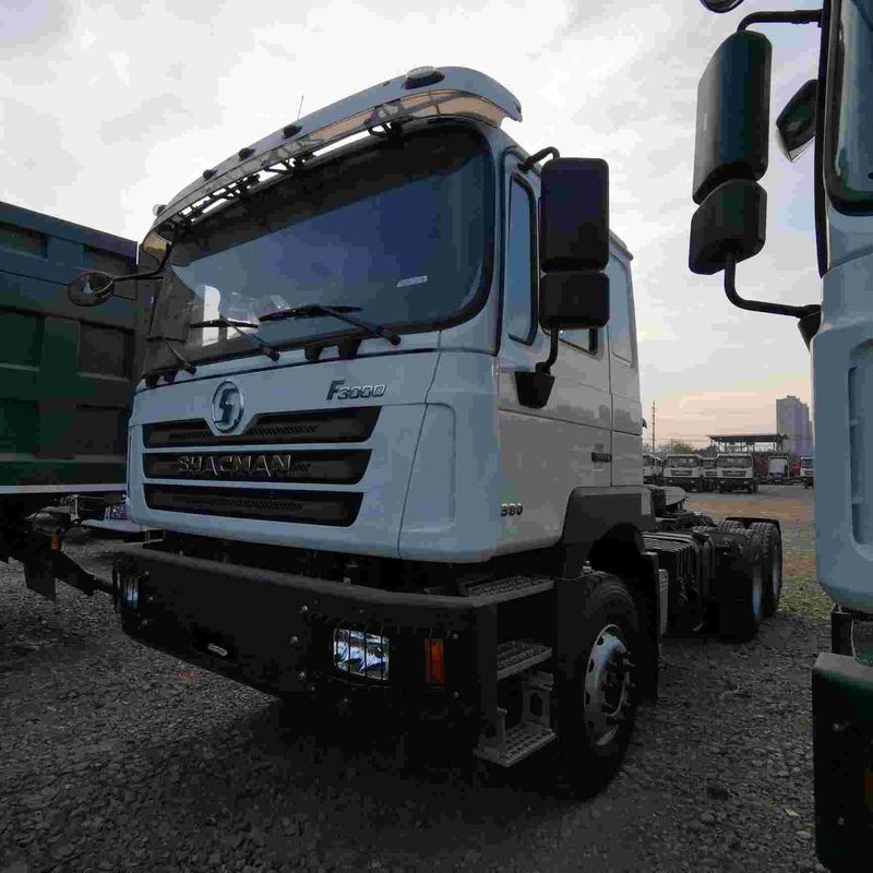 Rojo SHACMAN F3000 375HP Euro V 6 ruedas Tractor cabeza 4x2 motor WEICHAI