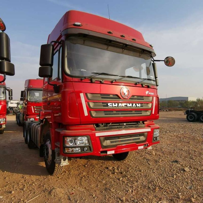 Rojo SHACMAN F3000 375HP Euro V 6 ruedas cabeza del tractor 4x2 motor WEICHAI