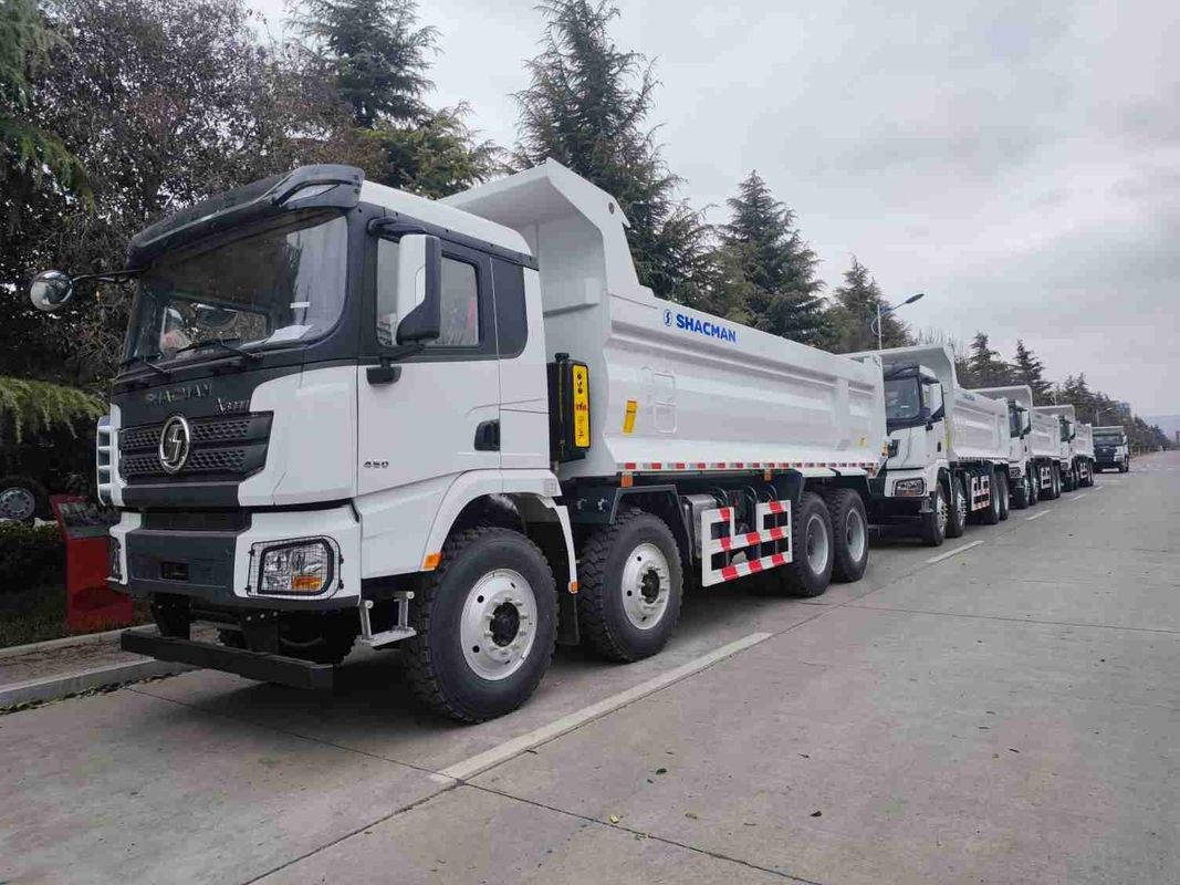 Venta directa de fábrica de 450 HP Shacman X3000 8 * 4 camión de remate Nuevo camión de 12 ruedas