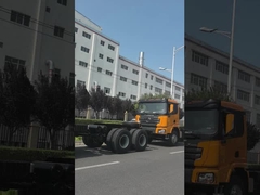 El tractor SHACMAN F3000